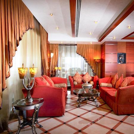 Elite Tower Apartment Sanabis Bagian luar foto