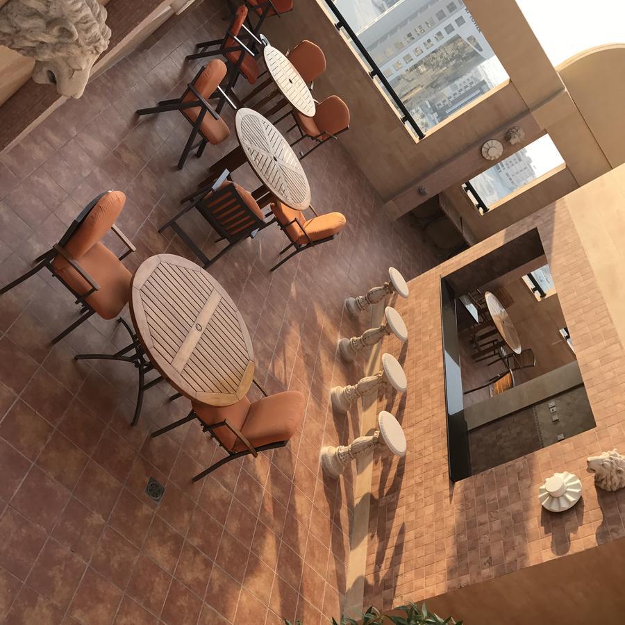 Elite Tower Apartment Sanabis Bagian luar foto